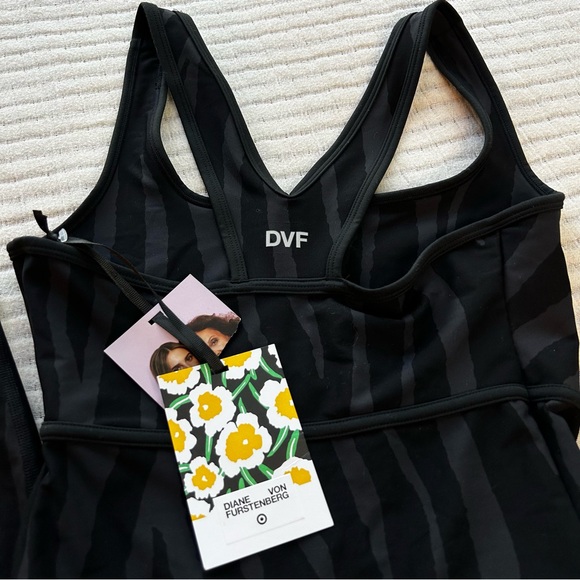 Diane Von Furstenberg Black and Gray Zebra Cat Suit Activewear Target Collab XS - Picture 8 of 9